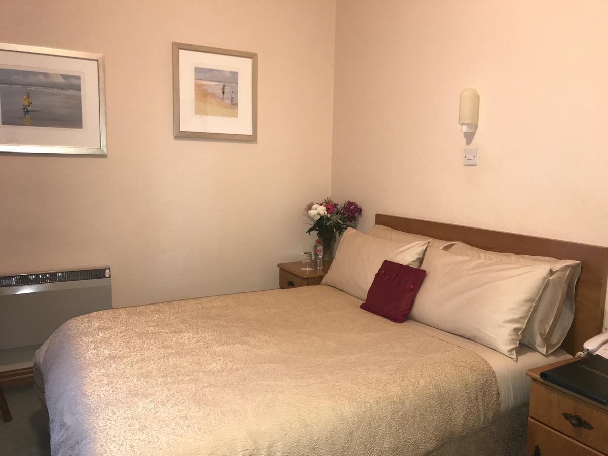 Rathbaun Hotel 리스둔바르나 외부 사진